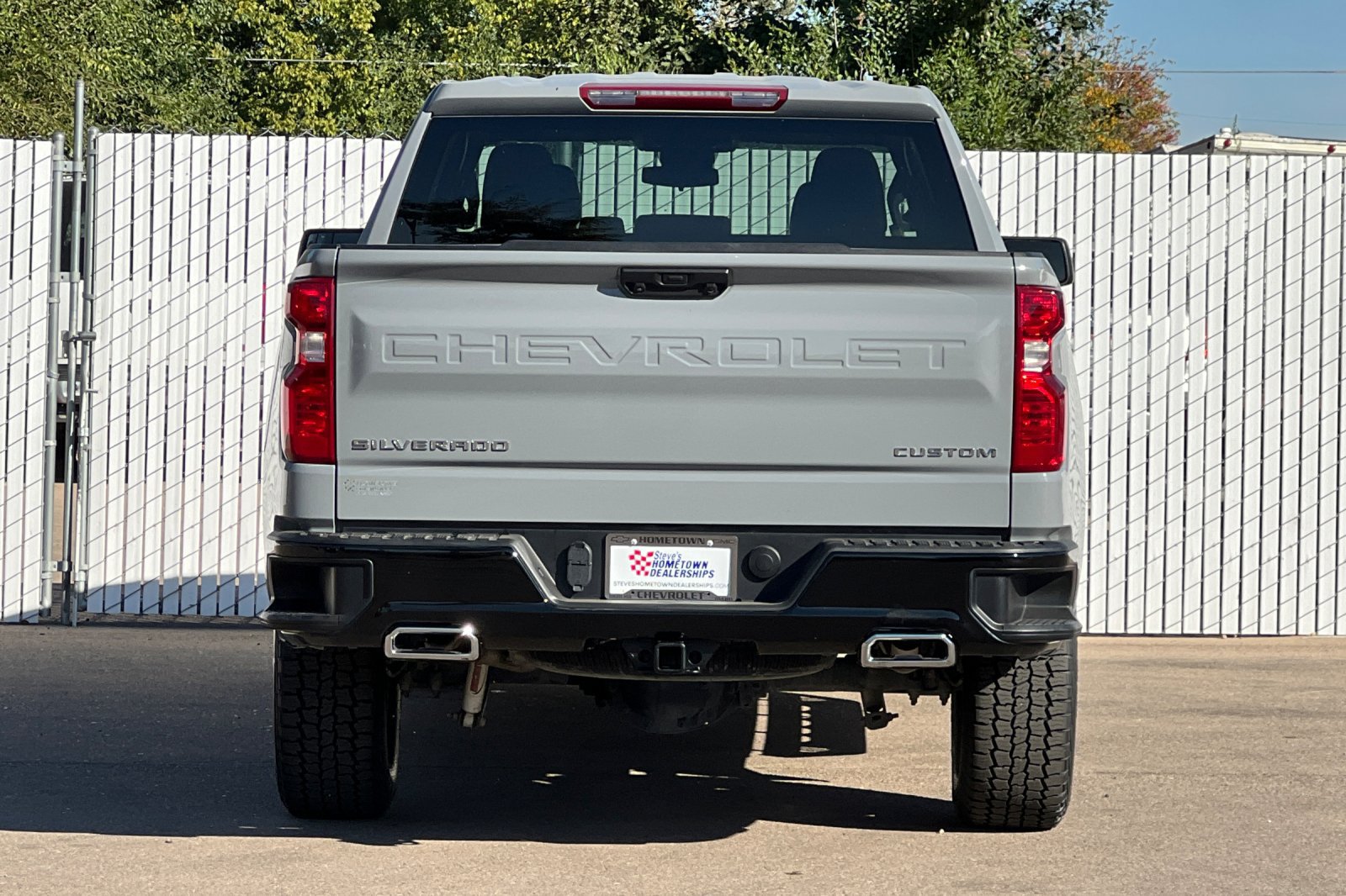 Used 2024 Chevrolet Silverado 1500 Custom Trail Boss AWD/4WD image 5