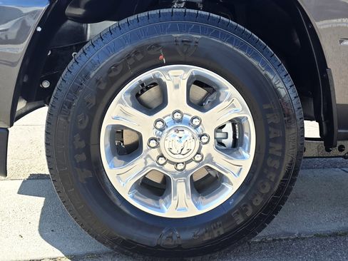 New 2025 RAM 2500 Big Horn image 9