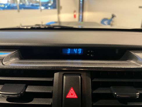 Used 2019 Toyota 4Runner TRD Off-Road image 17