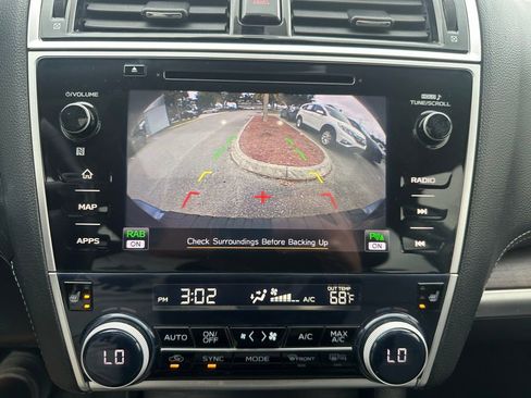 Used 2018 Subaru Outback 2.5i Limited image 31