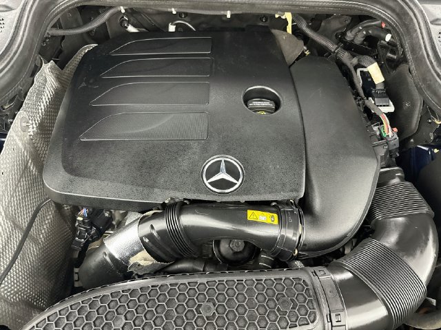 Used 2022 Mercedes-Benz GLE 350 w/ AMG Line Exterior image 35