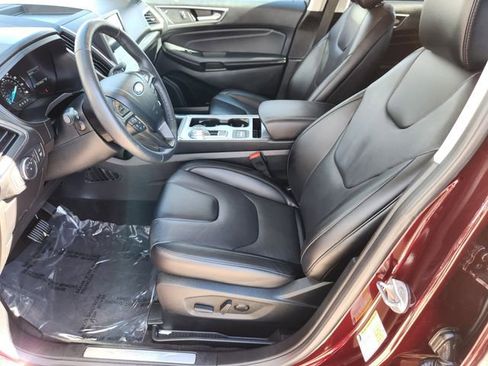 Used 2022 Ford Edge Titanium AWD/4WD image 11