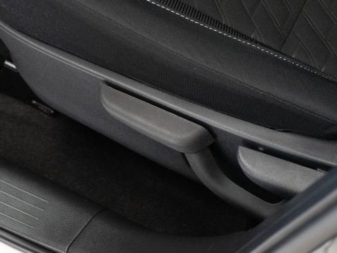 Used 2023 Nissan Kicks SV w/ Exterior Package FWD image 16