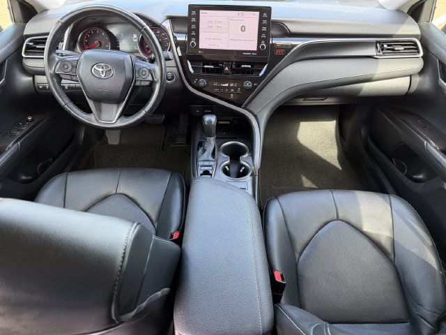 Used 2023 Toyota Camry XSE FWD image 10