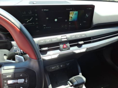 Used 2025 Kia K4 GT-Line w/ GT-Line Premium Package FWD image 28