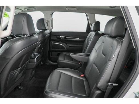 Used 2023 Kia Telluride S AWD/4WD image 20