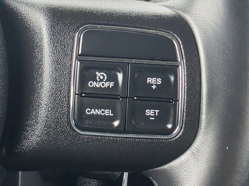Used 2016 Jeep Patriot Sport image 16