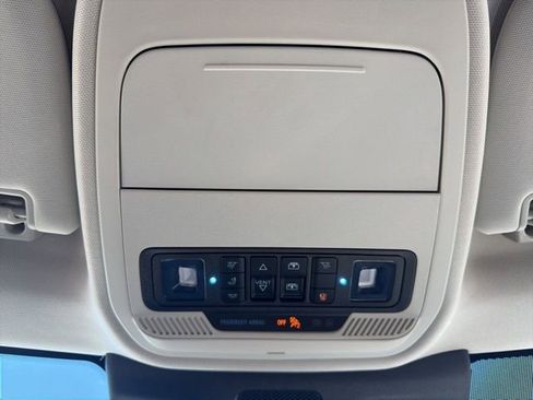 New 2026 Ford Expedition Platinum image 31