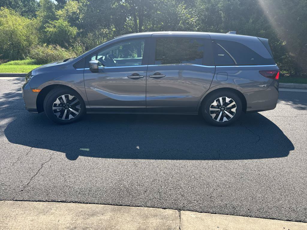 New 2027 Honda Odyssey EX-L image 4