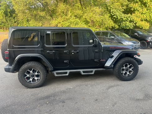 Used 2021 Jeep Wrangler Unlimited Rubicon AWD/4WD image 4