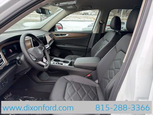 New 2026 Volkswagen Atlas SE image 9