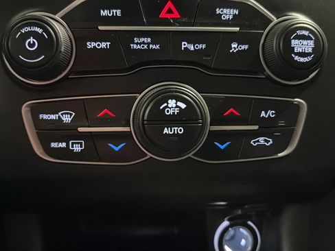 Used 2021 Dodge Charger R/T image 28