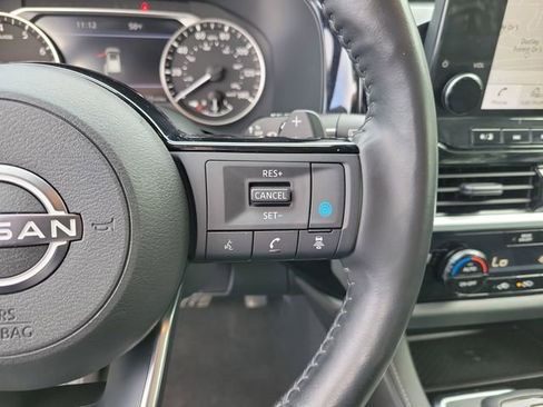 Used 2023 Nissan Pathfinder SL w/ SL Premium Package image 15