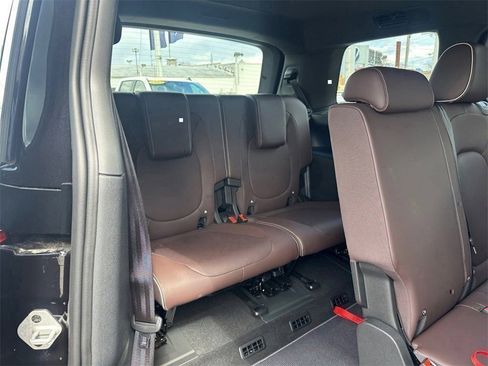 New 2025 Volkswagen ID. Buzz Pro S image 8