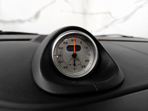 Used 2011 Porsche 911 Targa 4S image 24