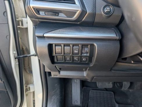 Used 2020 Subaru Forester Premium AWD/4WD image 11
