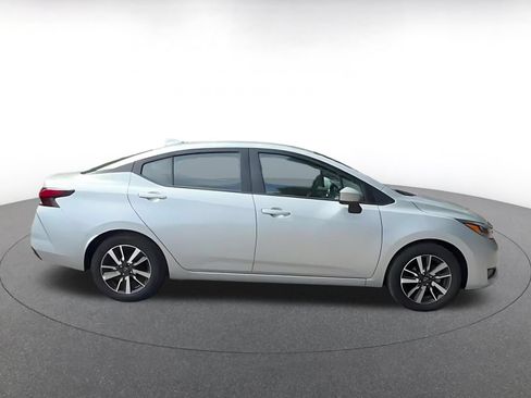 Used 2025 Nissan Versa SV FWD image 13