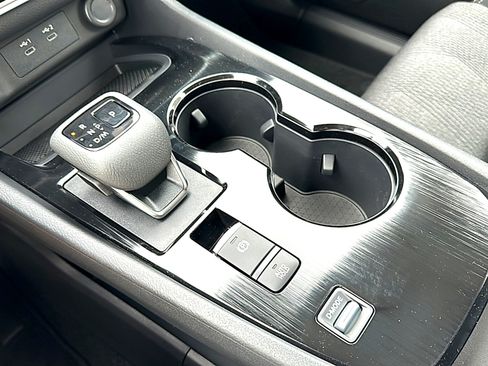 New 2026 Nissan Rogue SV FWD image 24