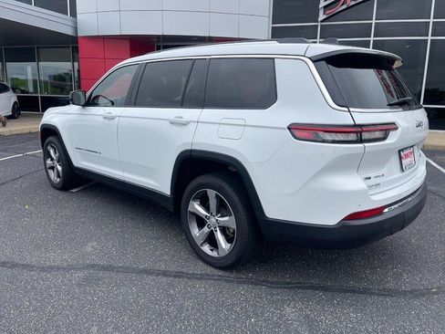 Used 2022 Jeep Grand Cherokee L Limited AWD/4WD image 5