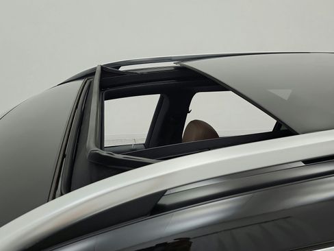 Certified 2026 Mercedes-Benz GLS 450 4MATIC image 19