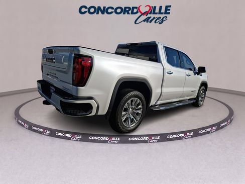 Used 2024 GMC Sierra 1500 Denali AWD/4WD image 6