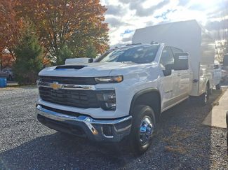 New 2025 Chevrolet Silverado 3500 LT w/ Convenience Package video 3