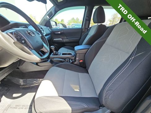 Used 2021 Toyota Tacoma TRD Off-Road RWD image 15