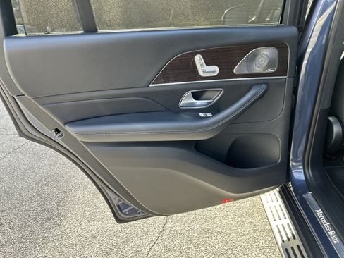 Certified 2024 Mercedes-Benz GLS 450 4MATIC image 39