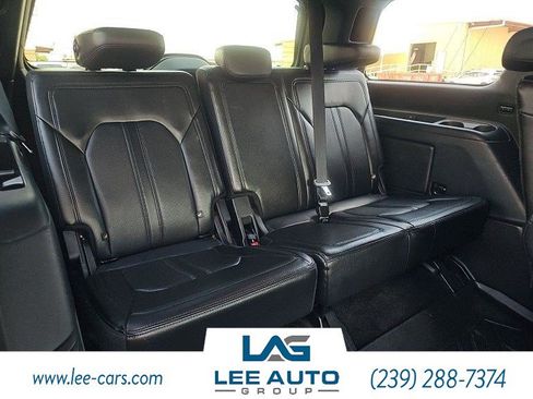 Used 2020 Ford Expedition Limited w/ Special Edition Package AWD/4WD image 5