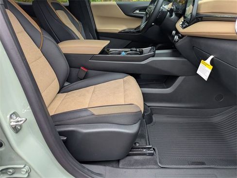 New 2026 Chevrolet Equinox ACTIV image 36