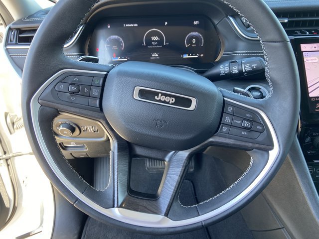 Used 2023 Jeep Grand Cherokee Limited AWD/4WD image 36
