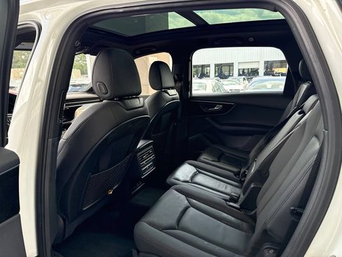 Used 2023 Audi Q7 2.0T Premium Plus w/ Premium Plus Package AWD/4WD image 8