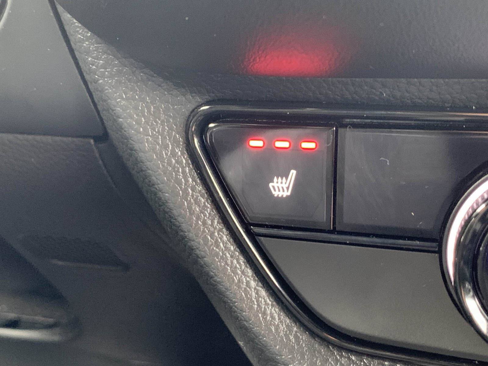 Certified 2026 Honda HR-V Sport image 21
