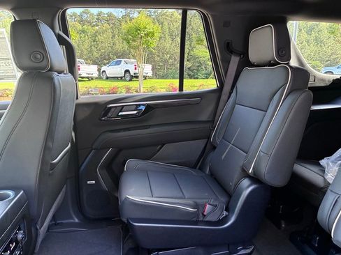 New 2026 Chevrolet Tahoe Premier AWD/4WD image 16