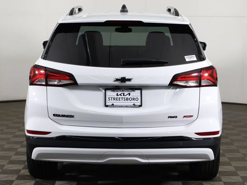Used 2024 Chevrolet Equinox RS AWD/4WD image 12