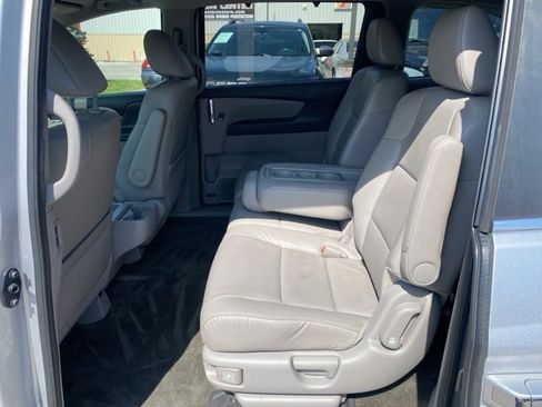 Used 2015 Honda Odyssey EX-L image 18