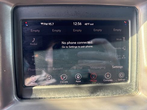 Used 2019 Dodge Charger SXT w/ Blacktop Package image 15