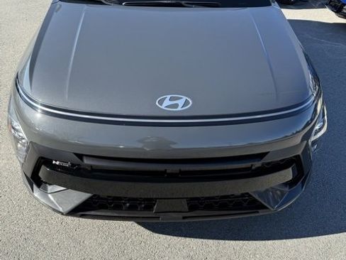 Used 2024 Hyundai Kona N Line image 9