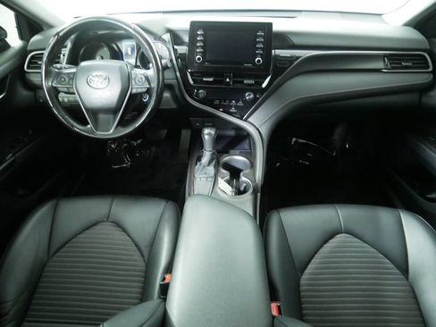 Used 2023 Toyota Camry SE FWD image 18