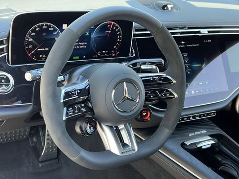 New 2026 Mercedes-Benz E 53 AMG e 4MATIC Sedan image 14