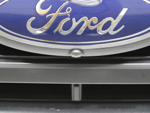 Used 2023 Ford F150 Lariat w/ Equipment Group 502A High AWD/4WD image 60
