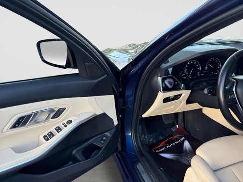Used 2019 BMW 330i xDrive Sedan w/ Driving Assistance Package AWD/4WD image 11