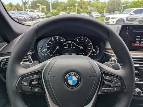 Used 2017 BMW 530i RWD image 24