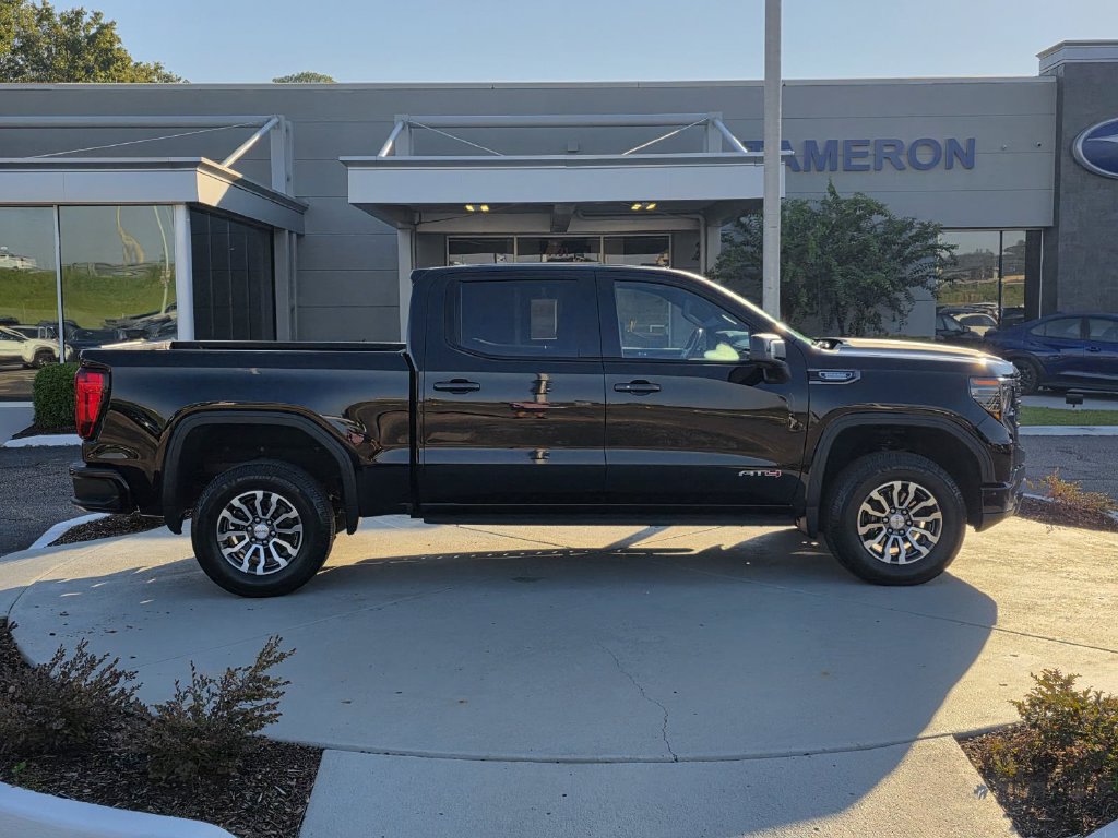 Used 2023 GMC Sierra 1500 AT4 w/ AT4 Preferred Package AWD/4WD image 38