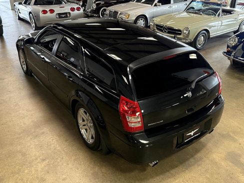 Used 2005 Dodge Magnum R/T image 15