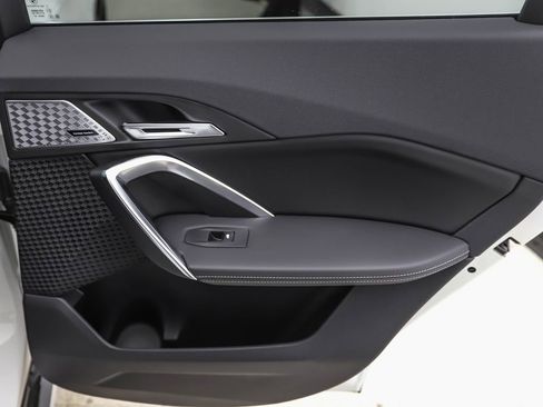 Used 2025 BMW X1 xDrive28i w/ Premium Package image 25