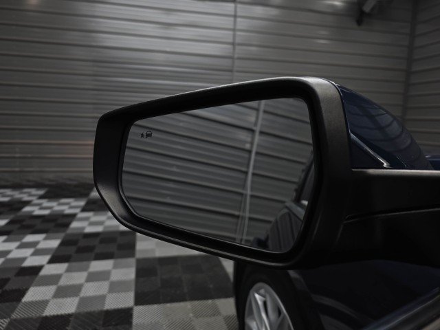 Used 2020 Chevrolet Malibu LT FWD image 35