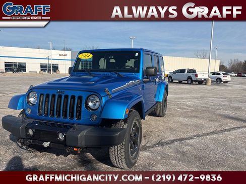 Used 2014 Jeep Wrangler Unlimited Sahara image 1