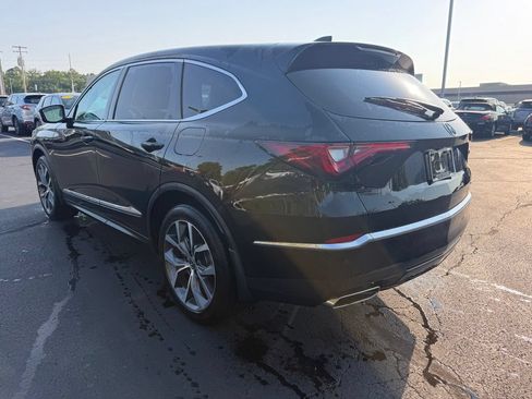 Used 2024 Acura MDX SH-AWD w/ Technology Package image 4