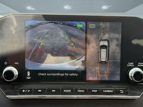 Used 2023 Mitsubishi Outlander SEL image 29